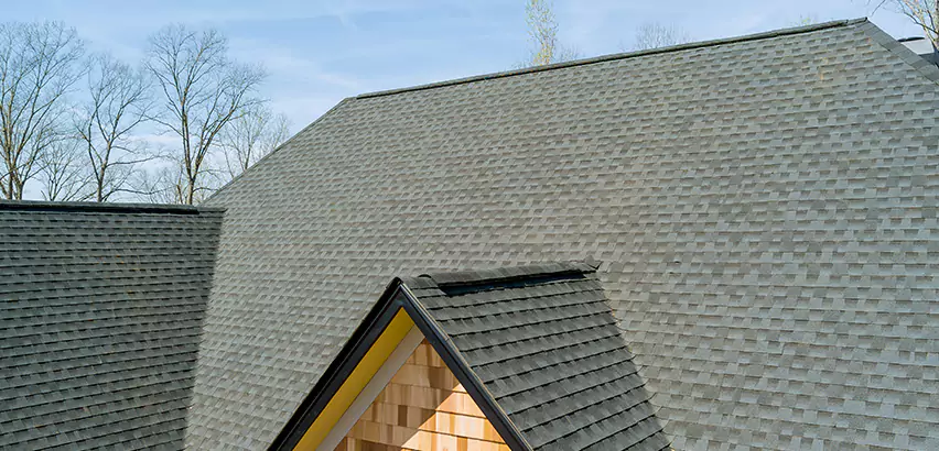 Replacing Vinyl Siding With Cedar Shingles in Antioch