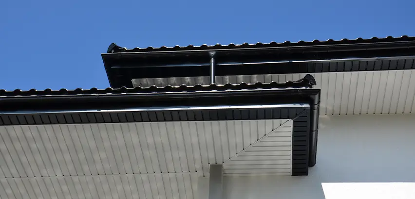 Roof Overhang Repair in Antioch