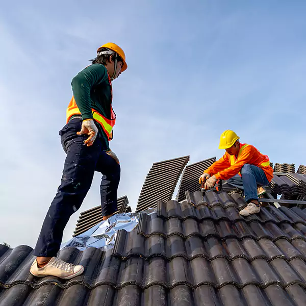 Why Antioch, IL Property Owners Trust Antioch Roofing Pros for Emergency Roof Repair?