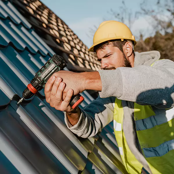 Why Antioch Homeowners Choose Antioch Roofing Pros for Steel Roof Repair Service?